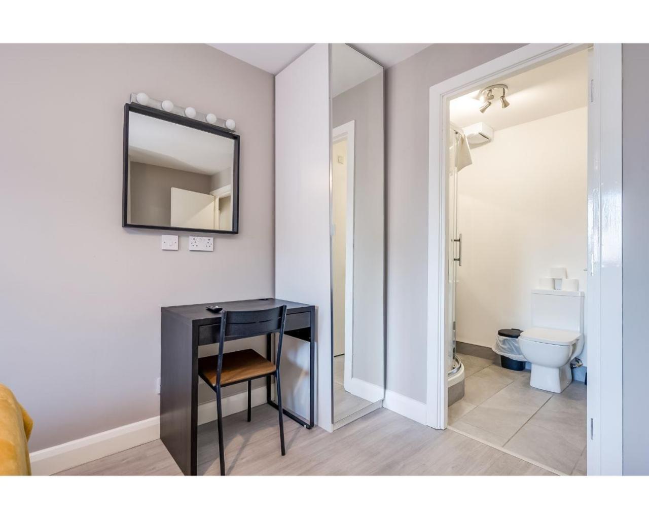 Central Belfast Apartments: Citygate Room photo