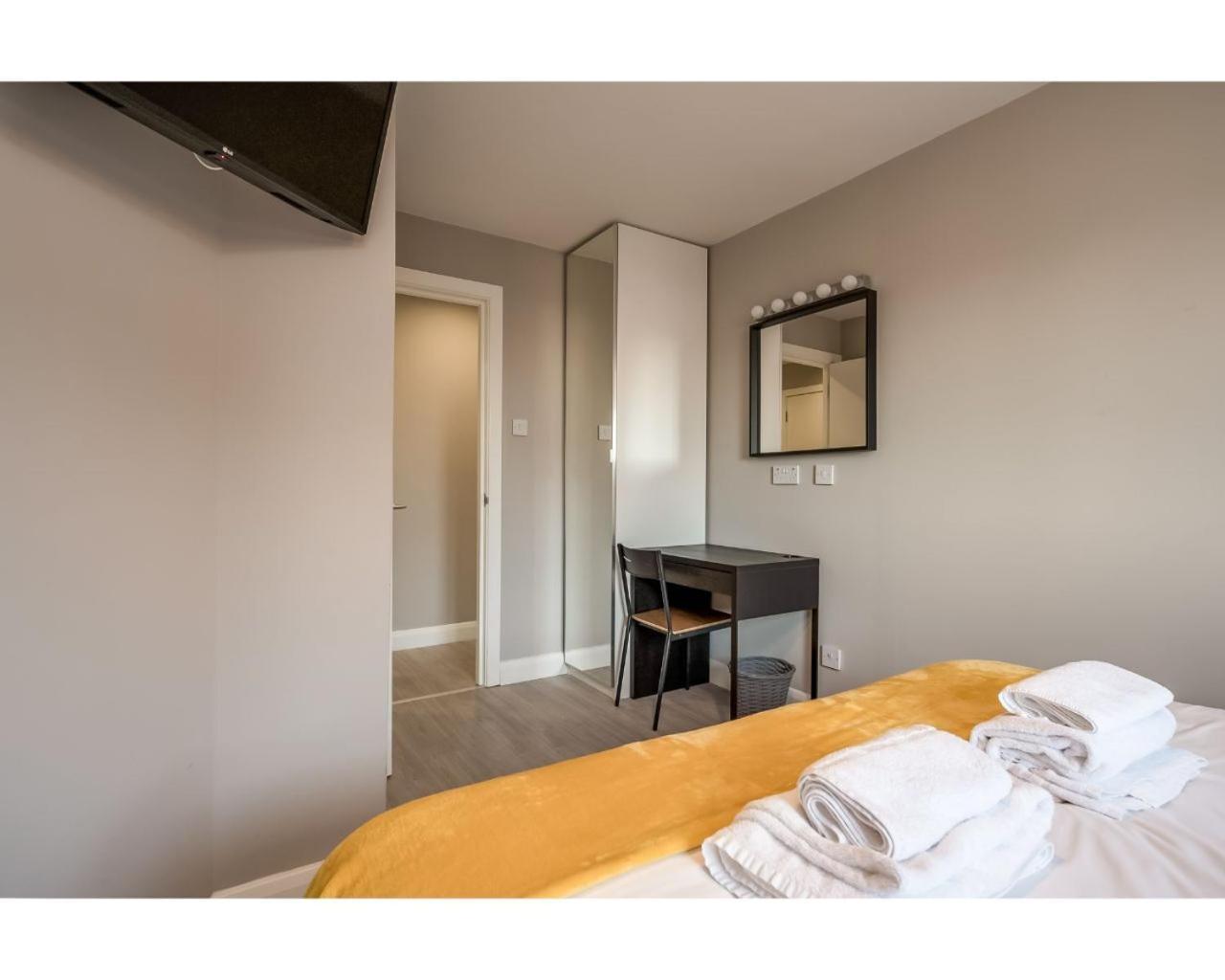 Central Belfast Apartments: Citygate Room photo